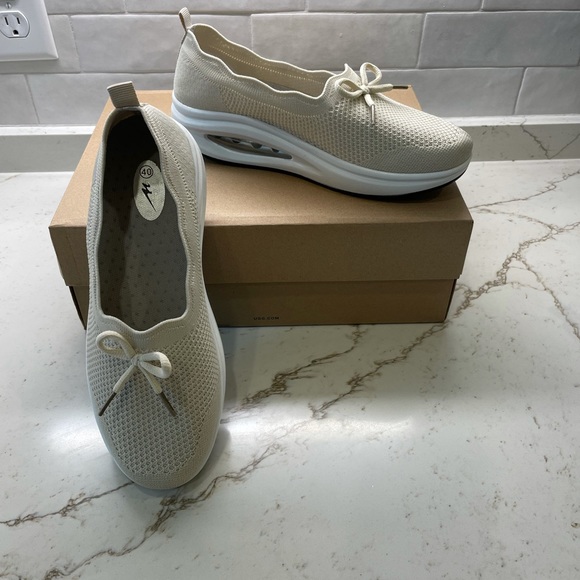 Comfort Slip On Sneakers - Picture 2 of 6